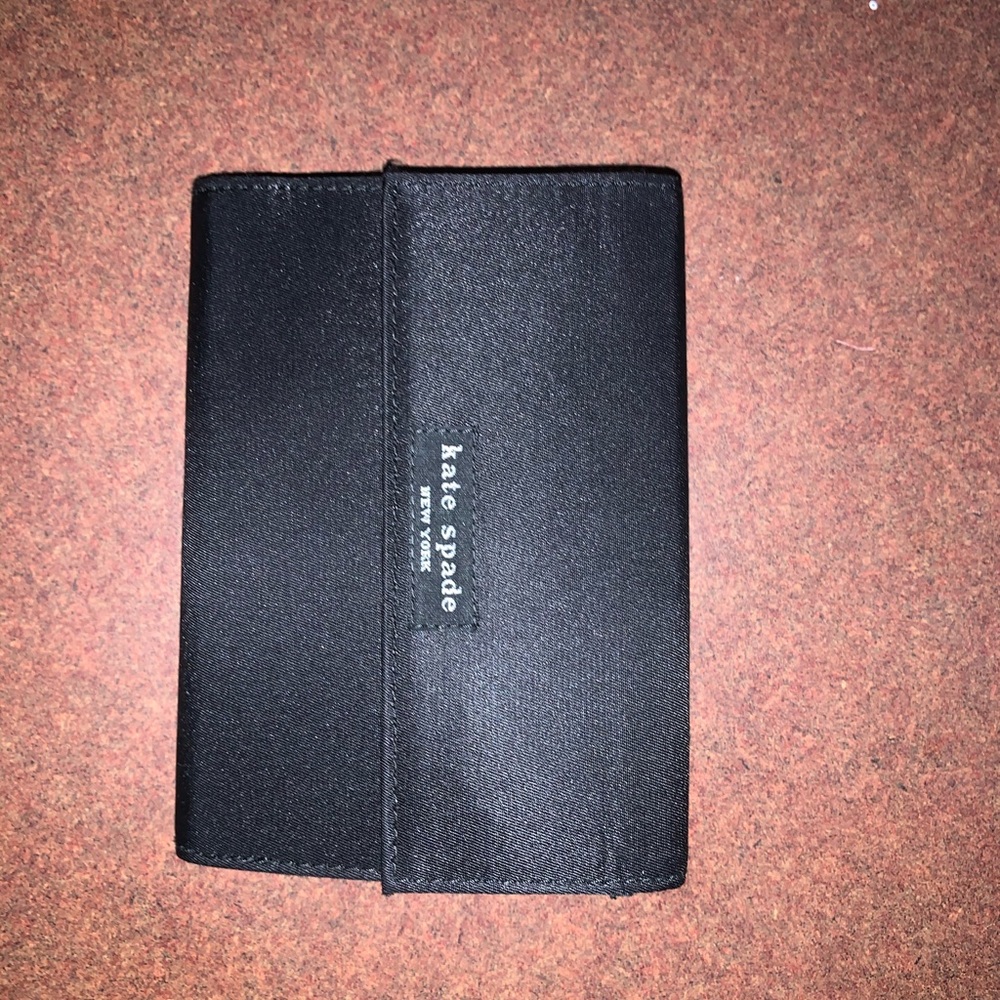 Kate Spade bifold wallet